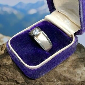 🌺Vintage Sterling & Brushed Gold CZ Ring